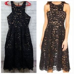 Ministry of Style Embroidered Black Gothic Floral Lace Sleeveless Dress Midi